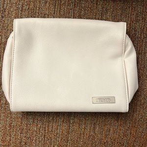 LABORATOIRE REMEDE Faux Lambskin Makeup Bag NWOT